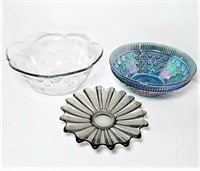 Glass & Carnival Glass Bowls Lot of 3