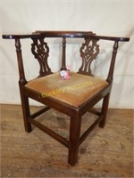 Period Walnut Chippendale Corner Chair
