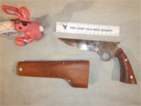 Unique Gun Knife with Sheath