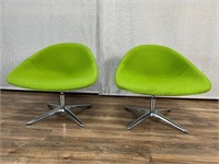 LAST CHANCE: Paris Lounge Chair Green Styleworks