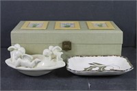 Stationary Box and Porcelain Décor