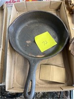 9" CAST IRON SKILLET / MADE IN THE USA