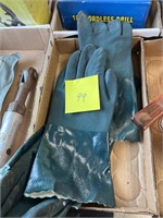 2 SETS OF GREEN RUBBER GLOVES