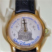 Vintage 25th Anniversary Walt Disney Watch Kodak
