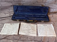 Flute Case with 3 Small Song Charts for Flute