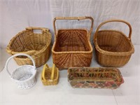 AMH1881 Wicker Basket Lot Various Sizes