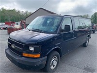 2007 Chevy Express Extended Passenger Van