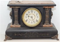Seth Thomas "Black" shelf clock, key & pendulum