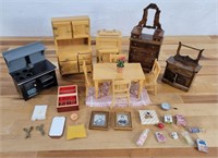 Grouping of Doll House Furniture & Accessories #4