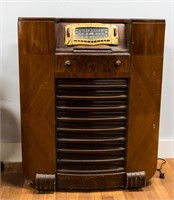 Early GE Case Radio