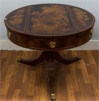 Antique Style Rent Table