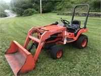 Kubota BX2200 4x4 Tractor w/ Loader