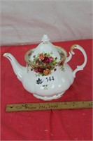 Royal Albert Tea Pot