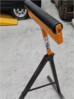 Triton adjustable roller support stand