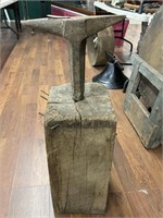 Portable Anvil Stand w/ Anvil Hardy