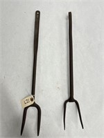 (2) 3-Prong Metal Forks