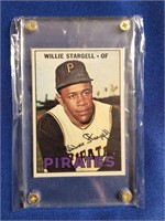 1967 WILLIE STARGELL TOPPS CARD #140