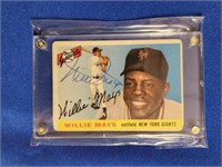 (SUPER RARE) WILLIE MAYS AUTOGRAPHED 1955 TOPPS