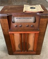 Sweet Vintage record player