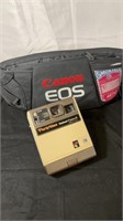Instant camera and camera case