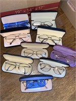 16 +/- Eyeglass Cases & Glasses