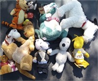 10 +/- Stuffed Snoopy, Winnie the Pooh & Woodstock