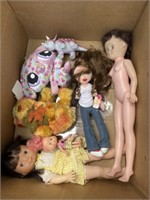 17 +/- Dolls, Ornaments & Doll Music Box New