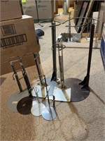 9+/- Doll Stands