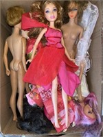 10+/- Barbie Dolls