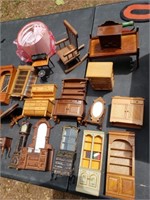 20+/- Miniature Doll House Furniture