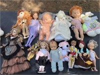 10+\- Dolls & Stuffed Animals