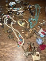 30+/- Pieces Fashion Jewelry, Necklaces,