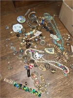 30+/- Pieces Fashion Jewelry, Necklaces,
