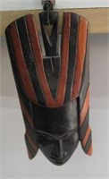 CARVED WOODEN AFRICAN MASK. 13" HIGH. NICE.