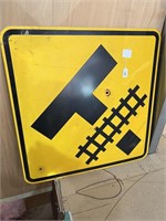 Rail crossing sign