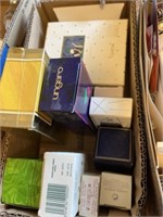 2 Boxes Luxury Perfume Testers