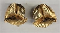 Set of Gold Clip-on Earrings, marked 14k