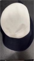 Official Navy nurse 1940 hats
White /blue
Size