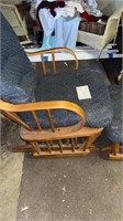 Rocking chair set 
Great condition w stool