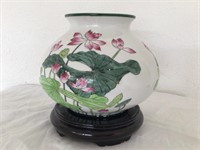 Vintage Nora Fenton Asian Vase with Stand