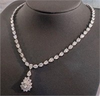 25.7ct Diamond Necklace, 18k gold