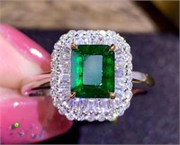 1.2ct Natural Emerald Ring in 18k Yellow Gold