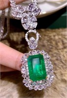 13.39ct Natural Emerald Pendant, 18k Yellow Gold