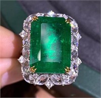13.19ct Colombian Emerald Ring, 18k gold