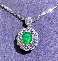 2.7ct Natural Emerald Pendant, 18k gold