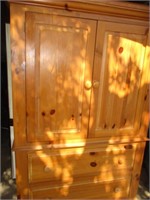 Broyhill Natural Pine 3 Shelf Upright Cabinet