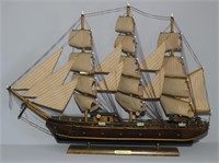 large Ashley Belle Fregatte model ship