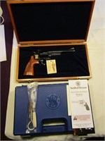 Smith & Wesson 29 50th Anniv. 44 Magnum