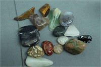 Case of Jewelry Making Stones