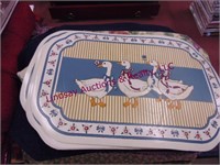 Group of table place mats., various colors and